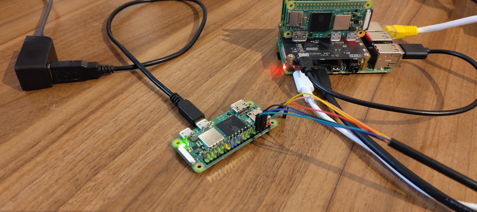 Pi Zero connected to USB and UART, Pi4 in WiFi